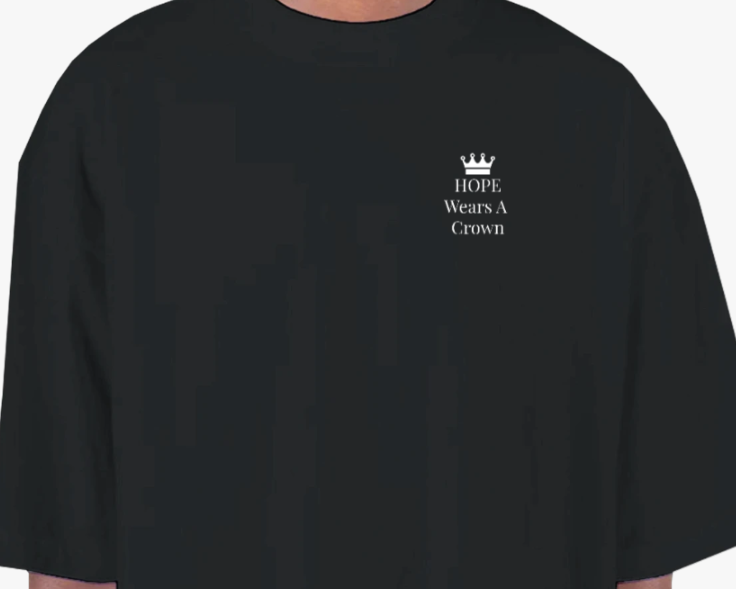 Hope Wears a Crown Oversized T-Shirt